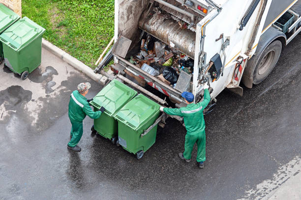 Best Commercial Junk Removal  in Davenport, IA